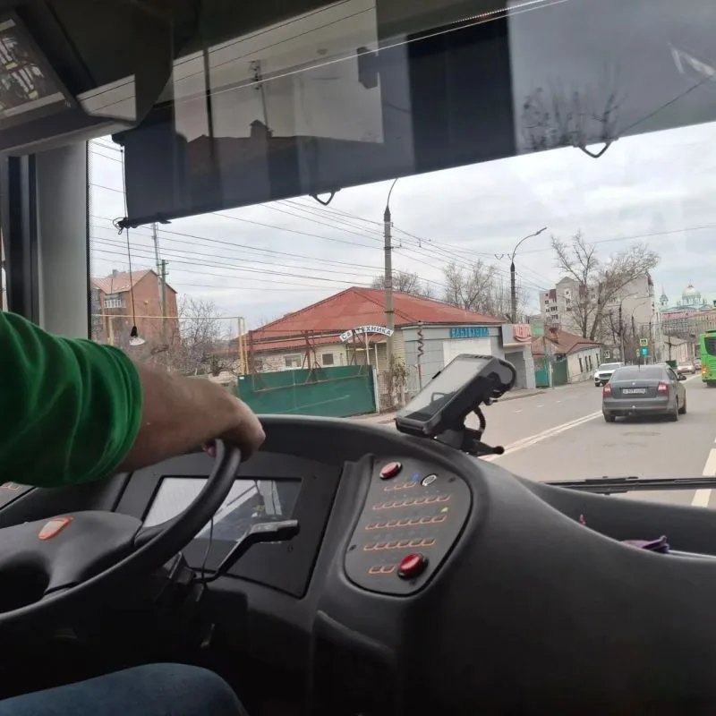 В Медвенском районе возобновили пассажирские перевозки после переговоров