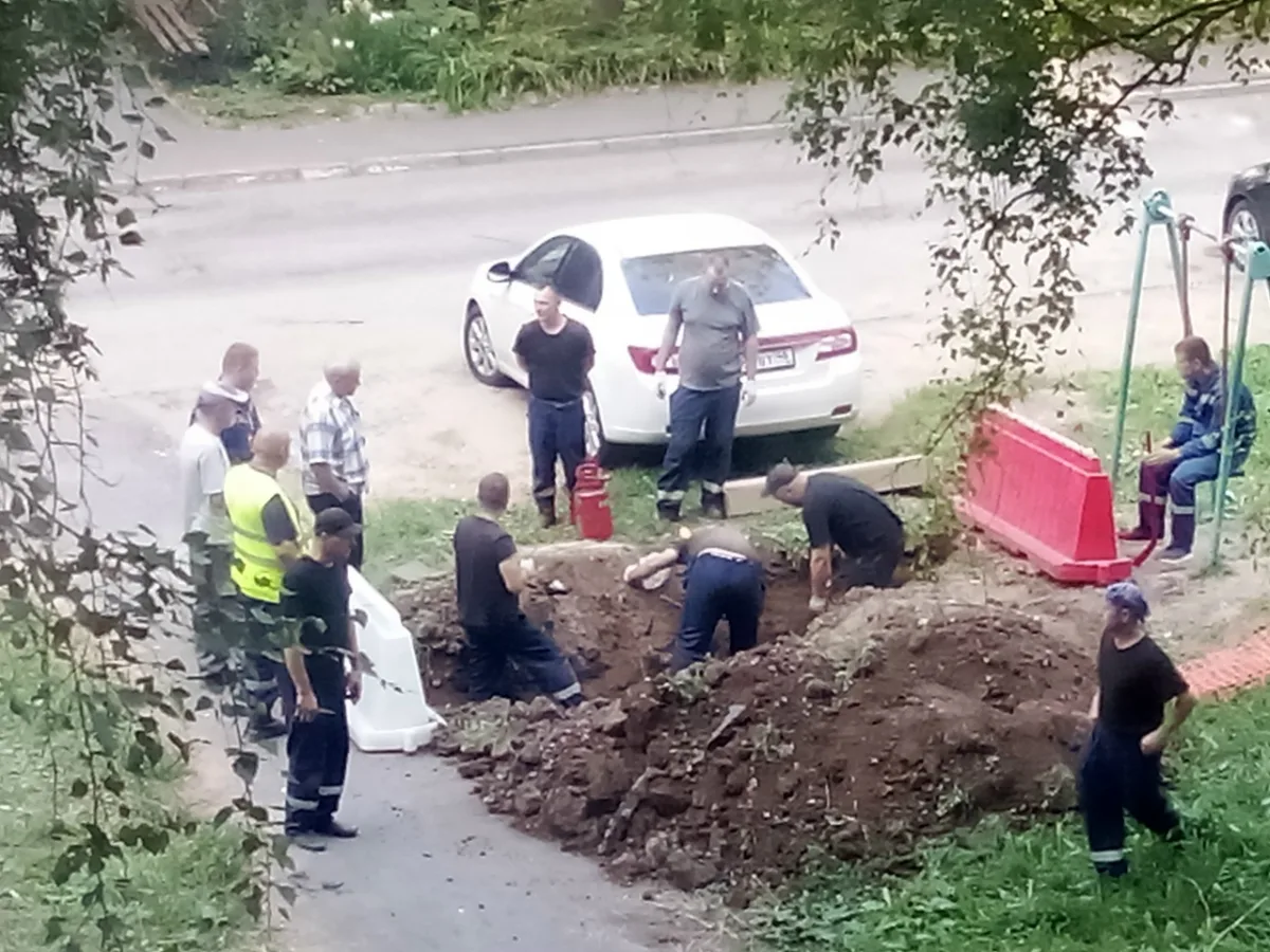 Куряне остаются без горячей воды на Светлом проезде уже три месяца