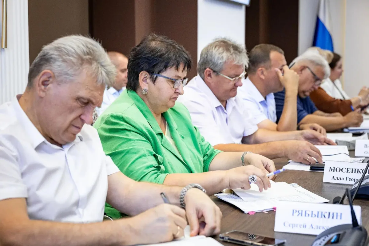Администрации Курска закупили оборудование для благоустройства