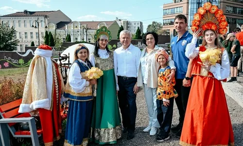 В Курске отметили День Центрального округа с развлекательной программой и мастер-классами