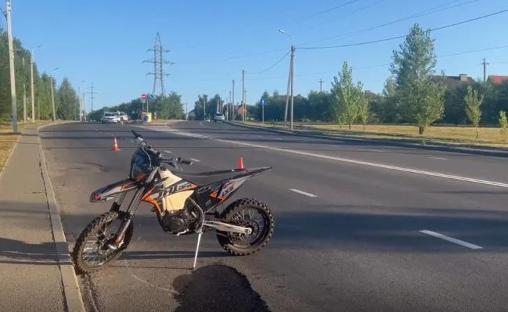 Трагическая авария в Курске: 16-летний подросток погиб на питбайке