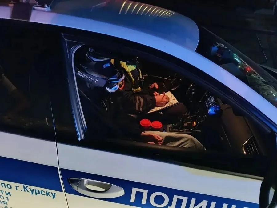 В Курске задержан несовершеннолетний мотоциклист за езду по пешеходной зоне