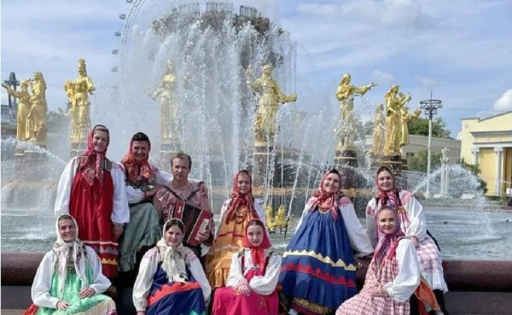 Ансамбль «Ларец» из Курска готовит концерт с сохранением традиций