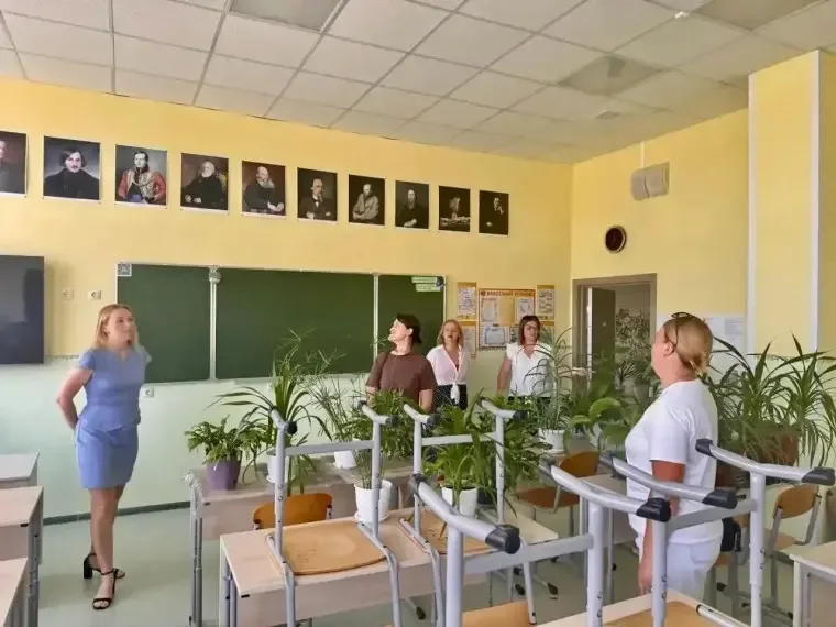 Родители проверили готовность школ Курска к новому учебному году