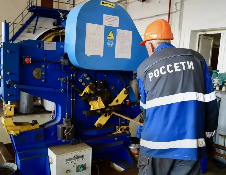 Курскэнерго увеличивает производство металлоконструкций для электросетей