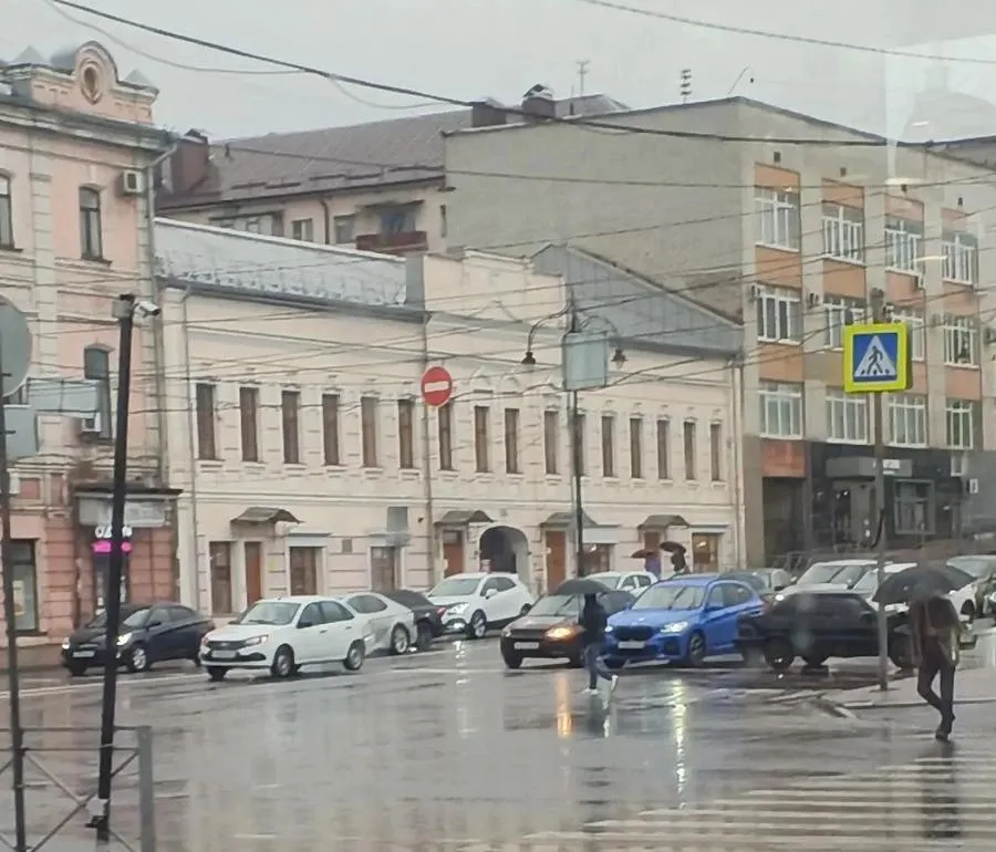 ДТП с тремя автомобилями произошло в Центральном округе Курска