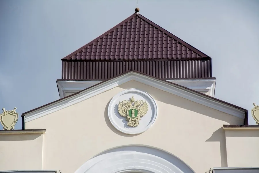 Прокуратура Курской области проверяет последствия удара беспилотников в Железногорске