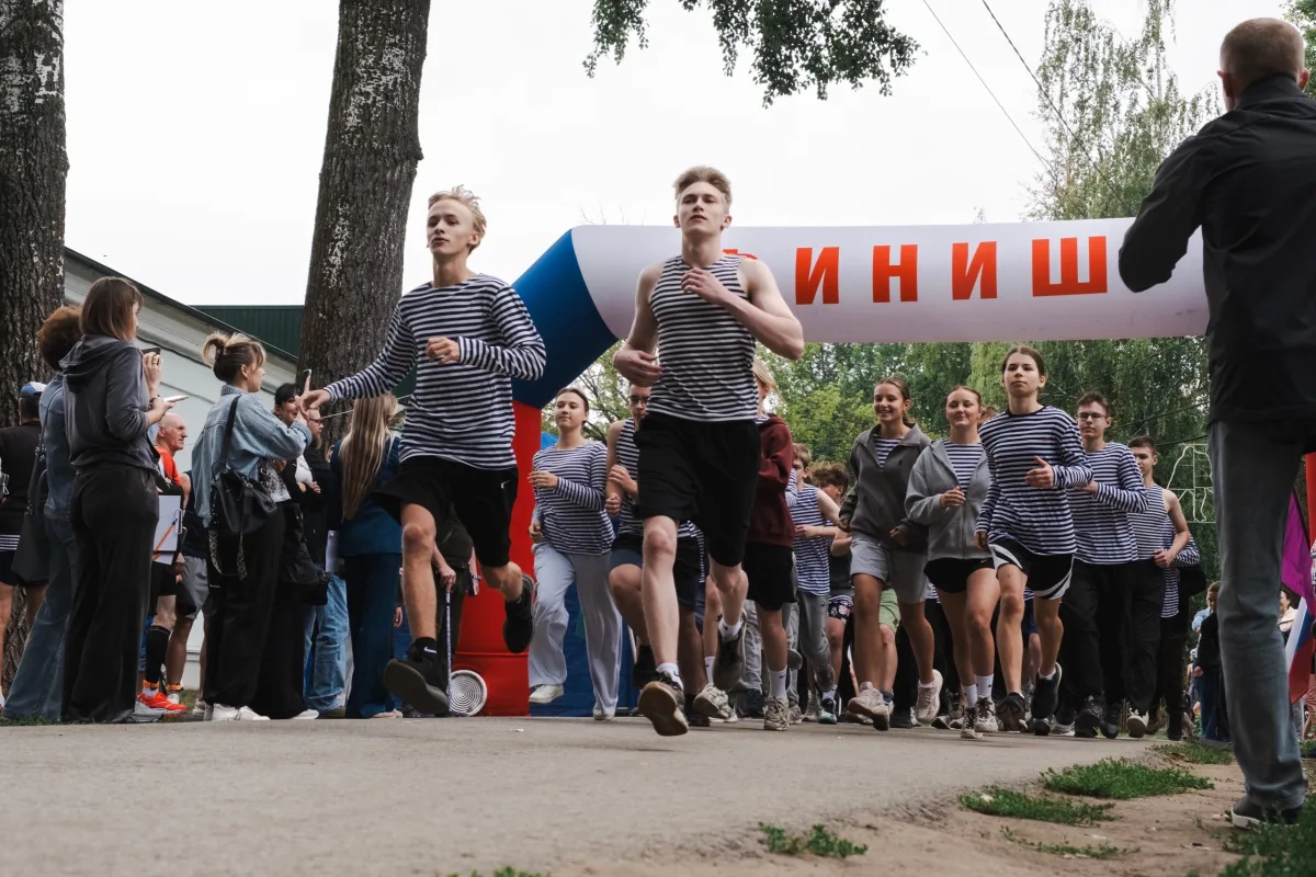 В Курске прошел полумарафон в память о моряках подводного крейсера «Курск»