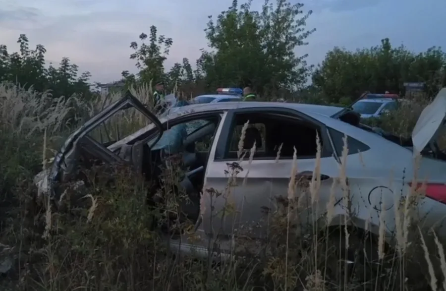 Смертельное ДТП в Курском районе: водитель погиб, пассажиры в больнице